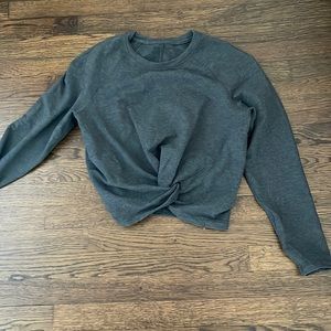 Lululemon Twist Pullover - Size 4